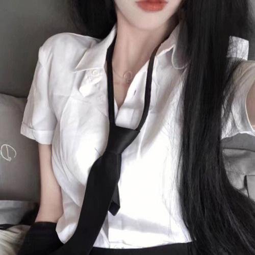 出卖皮肉的人
